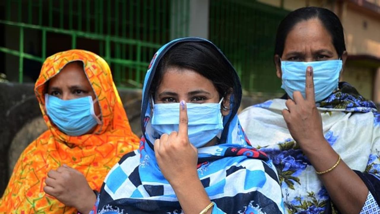 মুর্শিদাবাদ নির্বাচনে কেন্দ্রীয় বাহিনী, ওয়েব কাস্টিং ও মাইক্রো অবজারভারের নজরদারি মুর্শিদাবাদ নির্বাচনে কেন্দ্রীয় বাহিনী, ওয়েব কাস্টিং ও মাইক্রো অবজারভারের নজরদারি