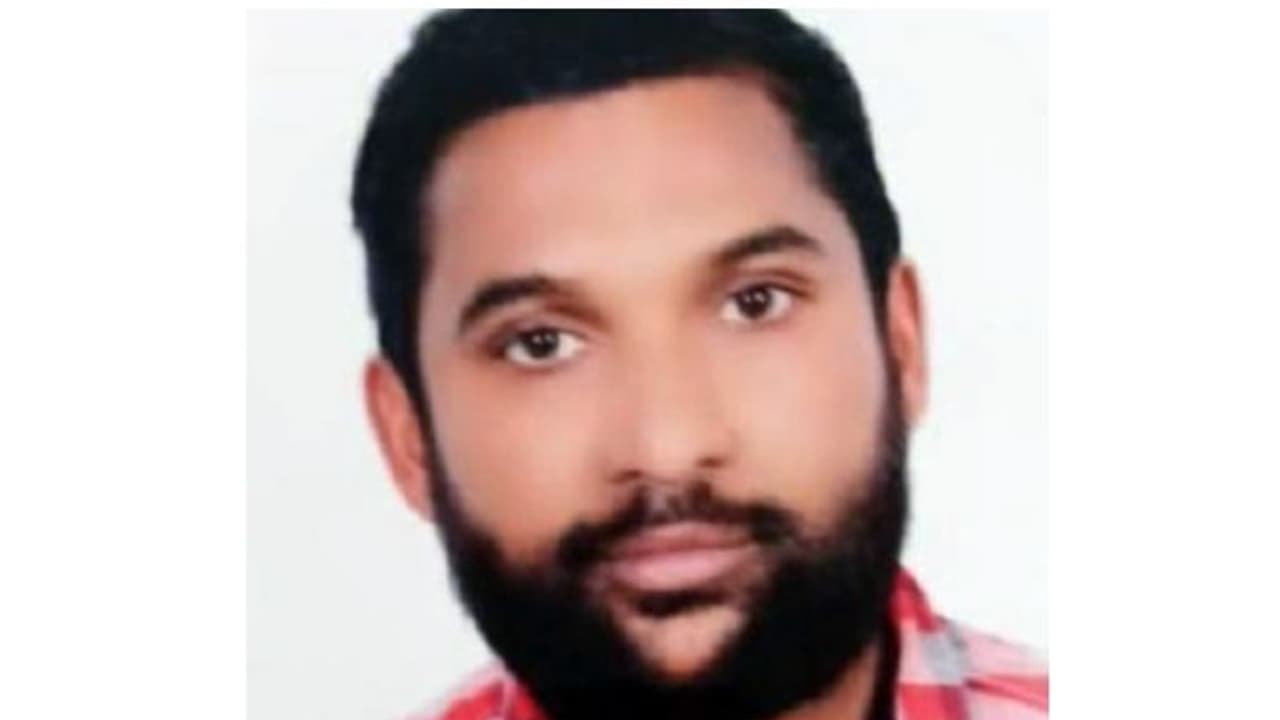 സൗദി അറേബ്യയിൽ വാഹനാപകടത്തിൽ മരിച്ച പ്രവാസിയുടെ മൃതദേഹം നാട്ടിലെത്തിച്ചു സൗദി അറേബ്യയിൽ വാഹനാപകടത്തിൽ മരിച്ച പ്രവാസിയുടെ മൃതദേഹം നാട്ടിലെത്തിച്ചു