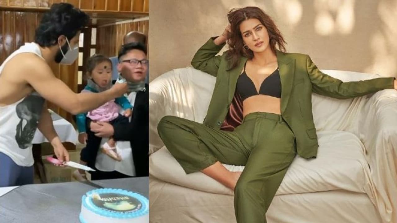 వరుణ్ ధావన్ చేసిన పనికి షాక్ అయిన ప్రభాస్ హీరోయిన్ కృతిసనన్..పాపం చిన్నపాప.. వరుణ్ ధావన్ చేసిన పనికి షాక్ అయిన ప్రభాస్ హీరోయిన్ కృతిసనన్..పాపం చిన్నపాప..