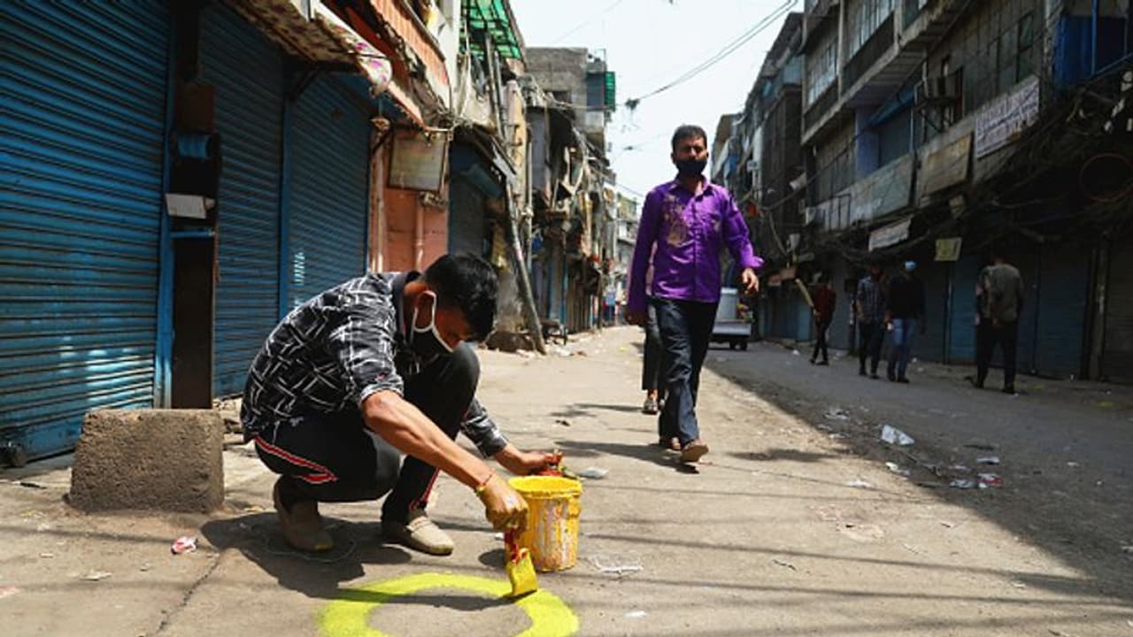 ಸರ್ಕಾರ ಅಥವಾ ಜನ; ಕೊರೋನಾ 2ನೇ ಅಲೆ ತಡೆಯಲು ಭಾರತ ಎಡವಿದ್ದೆಲ್ಲಿ?