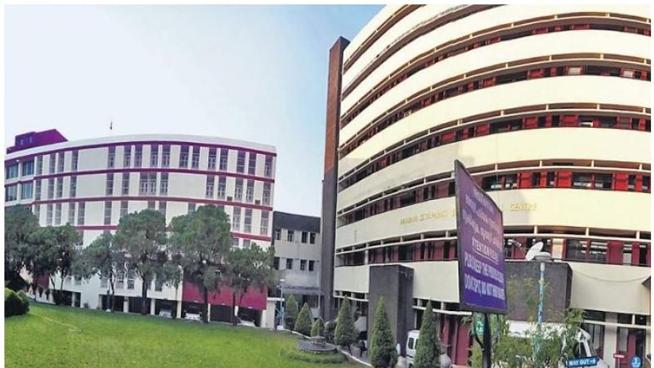 ശ്രീചിത്ര ആശുപത്രിയിൽ ഒപിയിലും കിടത്തി ചികിത്സയിലും നിയന്ത്രണം, പകരം ടെലിമെഡിസിൻ