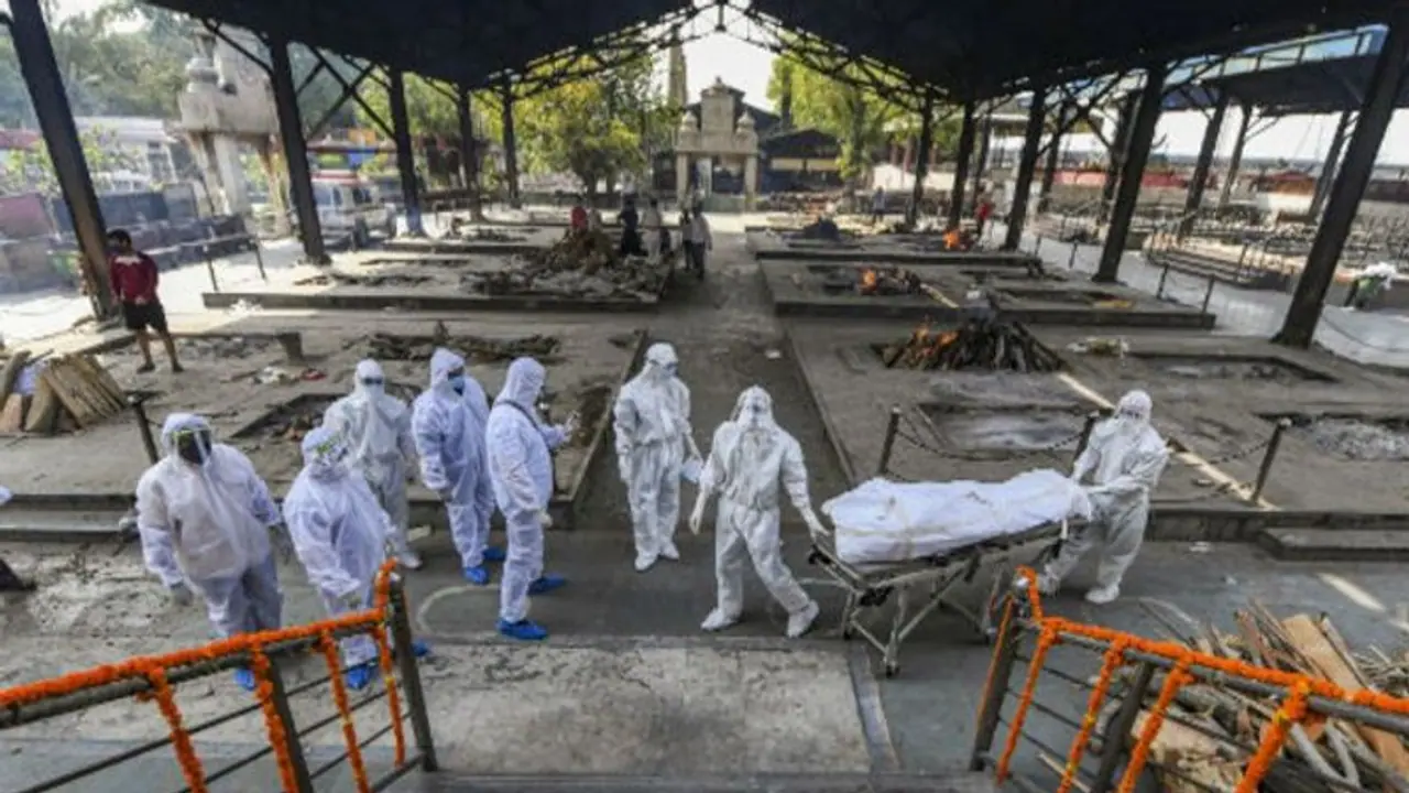 #BREAKING கொரோனாவின் கோரப்பிடியில் தமிழகம்.. பாதிப்பும், உயிரிழப்பும் புதிய உச்சம்..! #BREAKING கொரோனாவின் கோரப்பிடியில் தமிழகம்.. பாதிப்பும், உயிரிழப்பும் புதிய உச்சம்..!