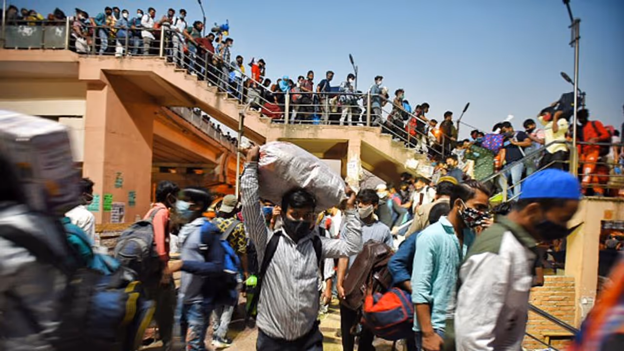 'ওদের' আঙুলেই আটকে শেষবেলার ভোটের তুরপের তাস, হন্যে হয়ে 'ভোটব্যাঙ্ক' দের বাড়ী ফেরানোই এখন মূল লক্ষ্য