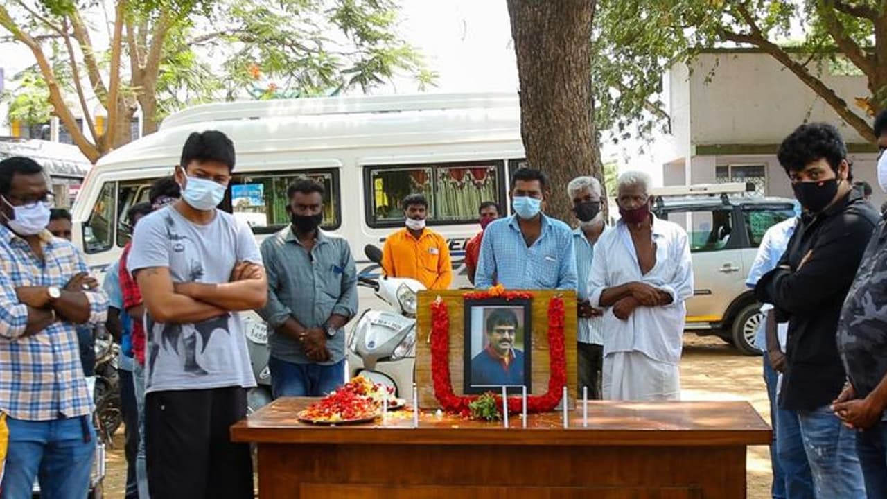 தேர்தல் முடிந்ததும்... மீண்டும் திரைப்படத்தில் கவனம் செலுத்தும் உதயநிதி! துவங்கியது படப்பிடிப்பு! தேர்தல் முடிந்ததும்... மீண்டும் திரைப்படத்தில் கவனம் செலுத்தும் உதயநிதி! துவங்கியது படப்பிடிப்பு!