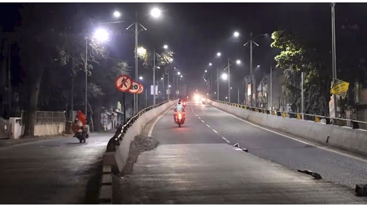 Bengaluru: COVID restrictions, night curfew extended till October 11