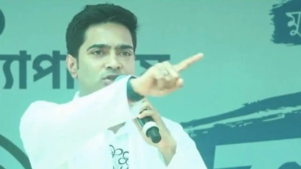 'প্রথম থেকে তৃণমূল করলেই মিলবে টিকিট', ইডি সিবিআই নিয়েও তোপ অভিষেকের