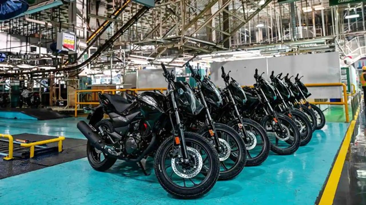 Budget 2022 : FADA की मांग हो गई मंजूर तो बहुत सस्ते हो जाएंगे वाहन, सरकार के समक्ष रखी बेहतरीन दलील