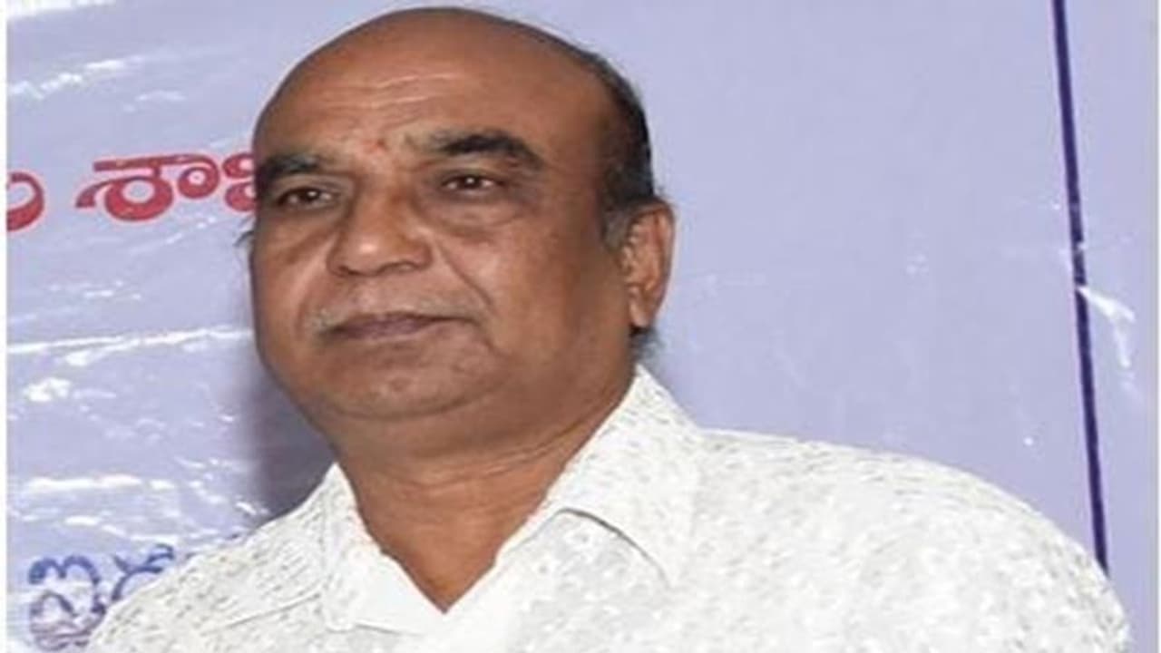 మీనా కాకోడ్కర్ కొంకిణి కథ: ఓ నా చిట్టి తండ్రీ … మీనా కాకోడ్కర్ కొంకిణి కథ: ఓ నా చిట్టి తండ్రీ …