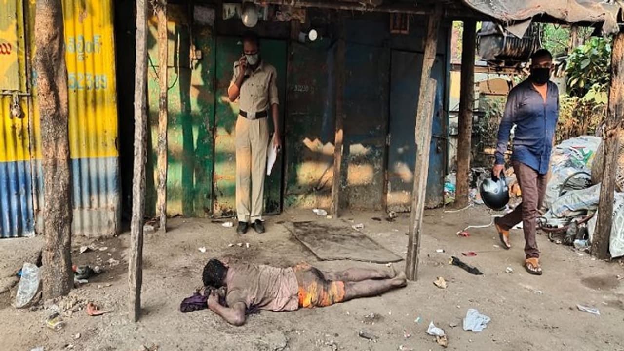 కంచరపాలెంలో రౌడీషీటర్ దారుణ హత్య ! కంచరపాలెంలో రౌడీషీటర్ దారుణ హత్య !