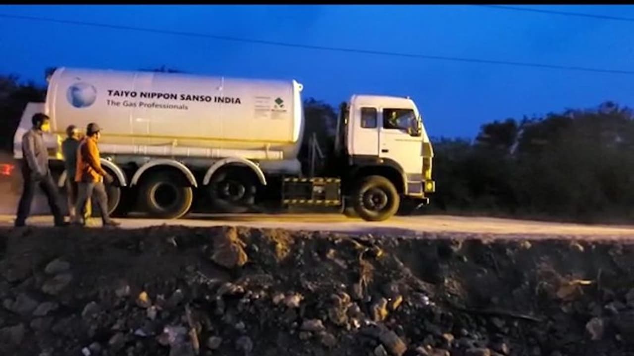 Kodagu: ಲಾರಿಯಿಂದ ಚಿಲ್ಲಿ ಸಾಸ್‌ ಸೋರಿಕೆ: 6 ವಿದ್ಯಾರ್ಥಿಗಳು ಅಸ್ವಸ್ಥ