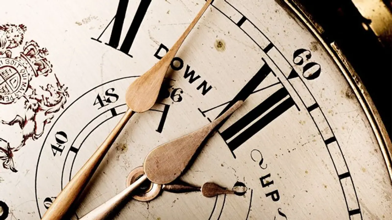 জানেন কী, আপনার জীবন থেকে কেটে নেওয়া হচ্ছে এক এক সেকেন্ড আয়ু জানেন কী, আপনার জীবন থেকে কেটে নেওয়া হচ্ছে এক এক সেকেন্ড আয়ু