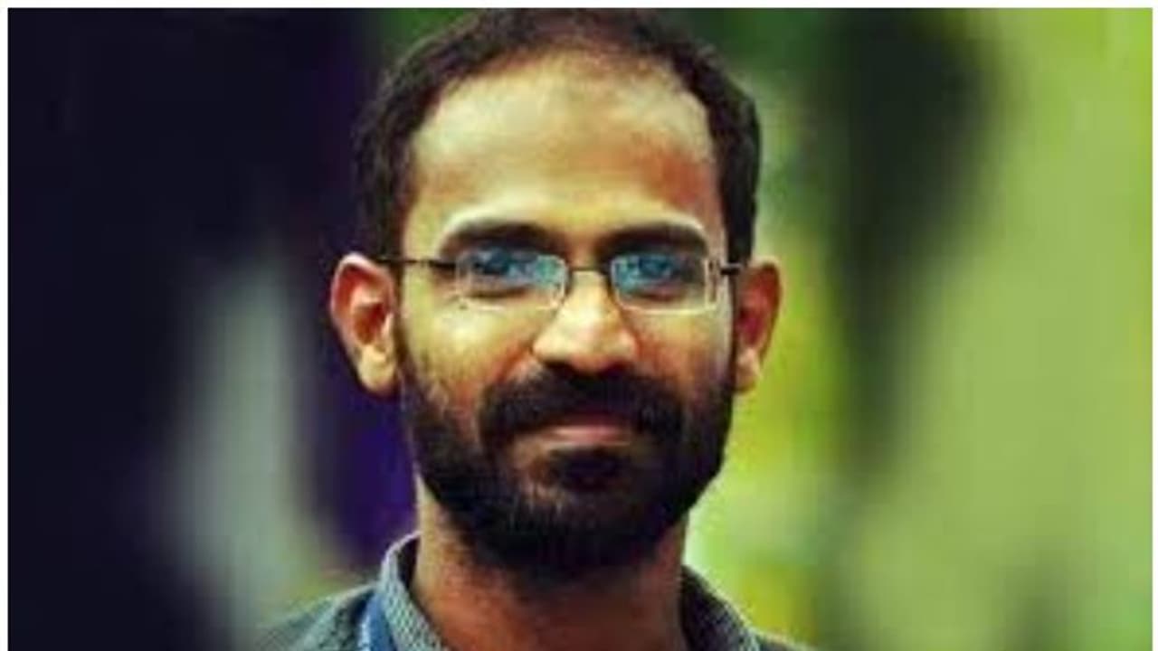 സിദ്ദിഖ് കാപ്പന് വിദഗ്ദ ചികിത്സ നൽകാൻ പിണറായി വിജയൻ ഇടപെടണം; ഐക്യദാർഢ്യ സമിതി സിദ്ദിഖ് കാപ്പന് വിദഗ്ദ ചികിത്സ നൽകാൻ പിണറായി വിജയൻ ഇടപെടണം; ഐക്യദാർഢ്യ സമിതി