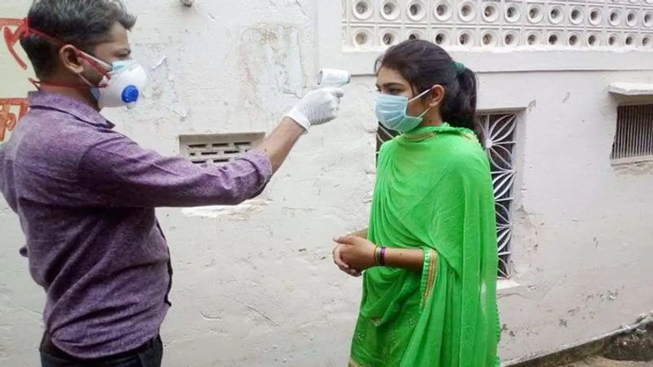 हवा में दूर तक जा सकता है कोरोना वायरस, जानिए कैसे फैलता है और बचने का सबसे अच्छा उपाय हवा में दूर तक जा सकता है कोरोना वायरस, जानिए कैसे फैलता है और बचने का सबसे अच्छा उपाय