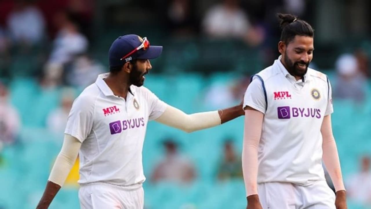 കഴിവിന്റെ കാര്യത്തിൽ ബുമ്രയെക്കാൾ കേമനാണ് സിറാജെന്ന് നെഹ്റ കഴിവിന്റെ കാര്യത്തിൽ ബുമ്രയെക്കാൾ കേമനാണ് സിറാജെന്ന് നെഹ്റ