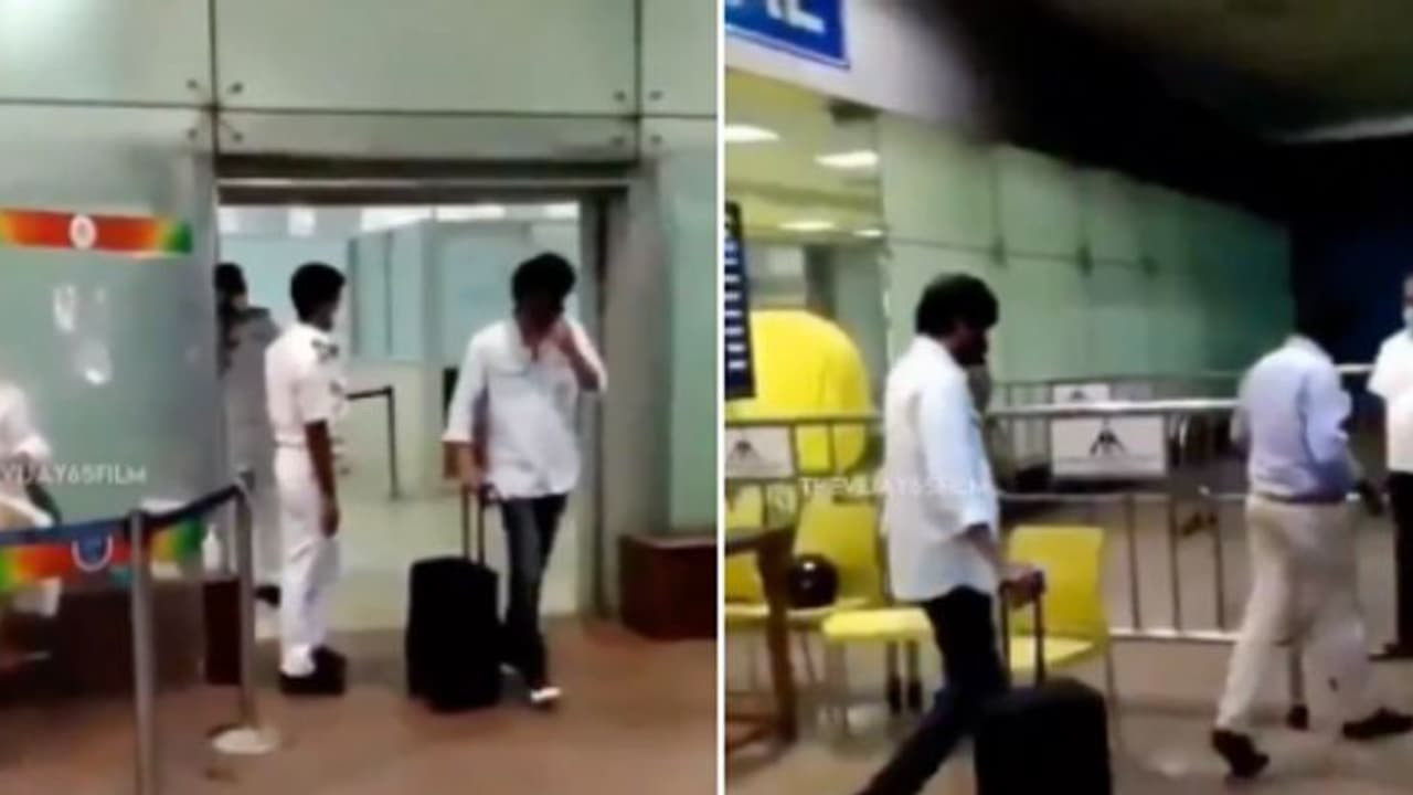 ‘தளபதி 65’ ஜார்ஜியா ஷூட்டிங் ஓவர்... செம்ம கெத்தாக சென்னை வந்திறங்கிய விஜய்... வைரல் வீடியோ...!