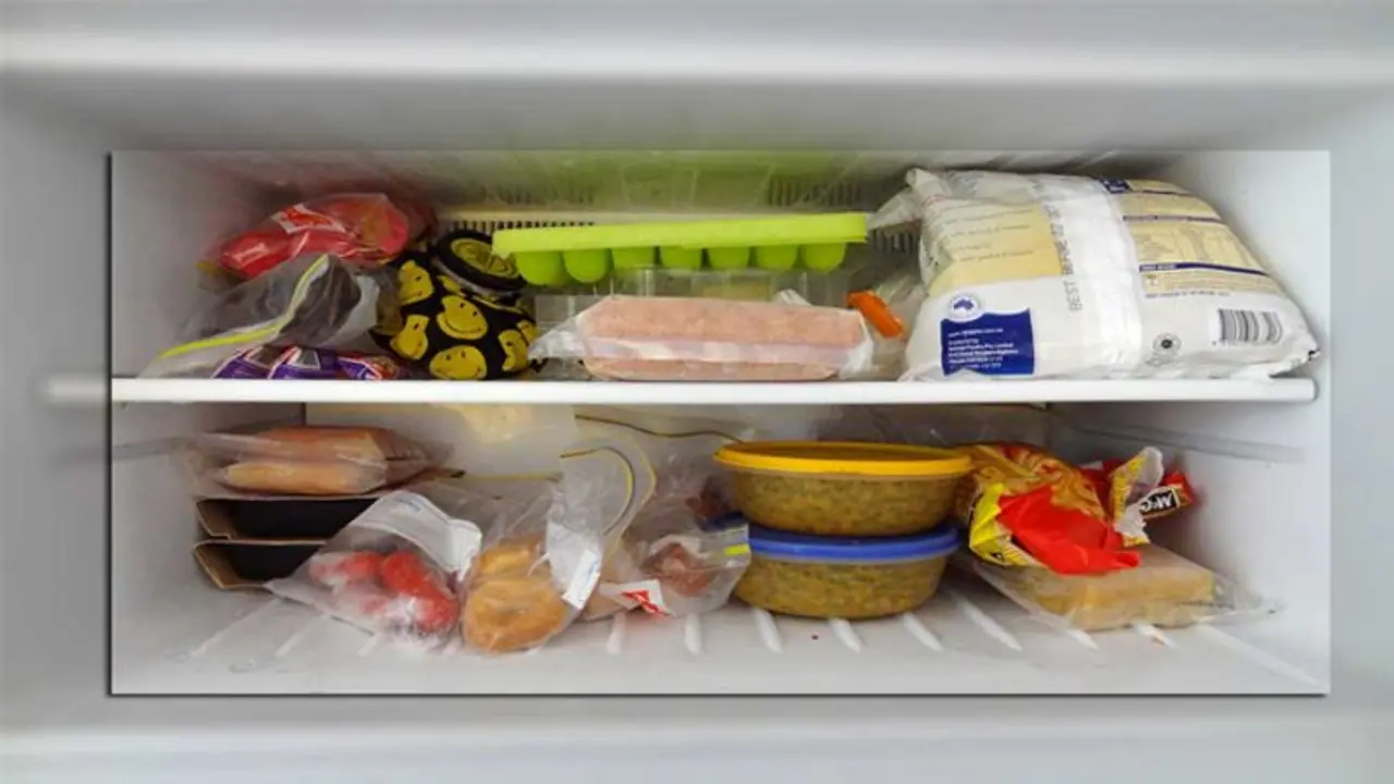 ತಮಿಳುನಾಡಿನಲ್ಲಿ ಫ್ರಿಡ್ಜ್‌ ಸ್ಫೋಟ : ಒಡಹುಟ್ಟಿದ ಮೂವರು ಒಟ್ಟಿಗೆ ಸಾವು