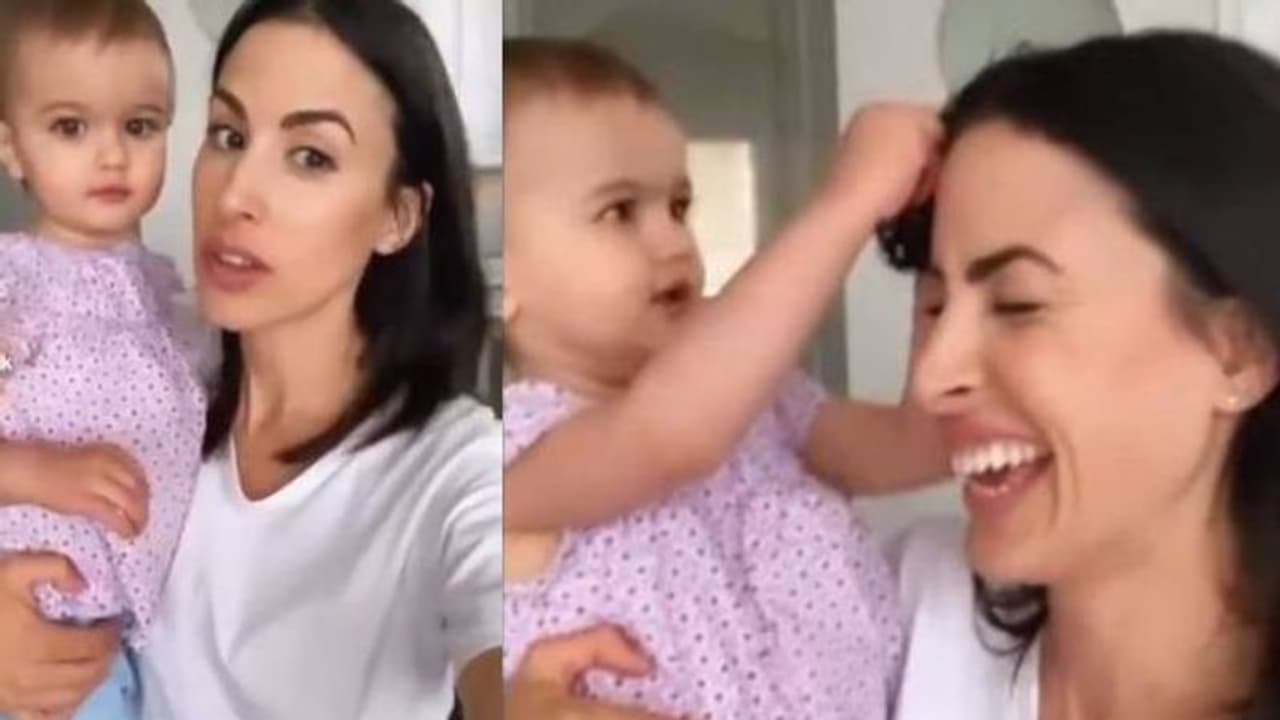 കടിച്ചാൽപ്പൊട്ടാത്ത വാക്കുകളിലൂടെ താരമായി ഒരു കൊച്ചുമിടുക്കി; വീഡിയോ വൈറല് കടിച്ചാൽപ്പൊട്ടാത്ത വാക്കുകളിലൂടെ താരമായി ഒരു കൊച്ചുമിടുക്കി; വീഡിയോ വൈറല്