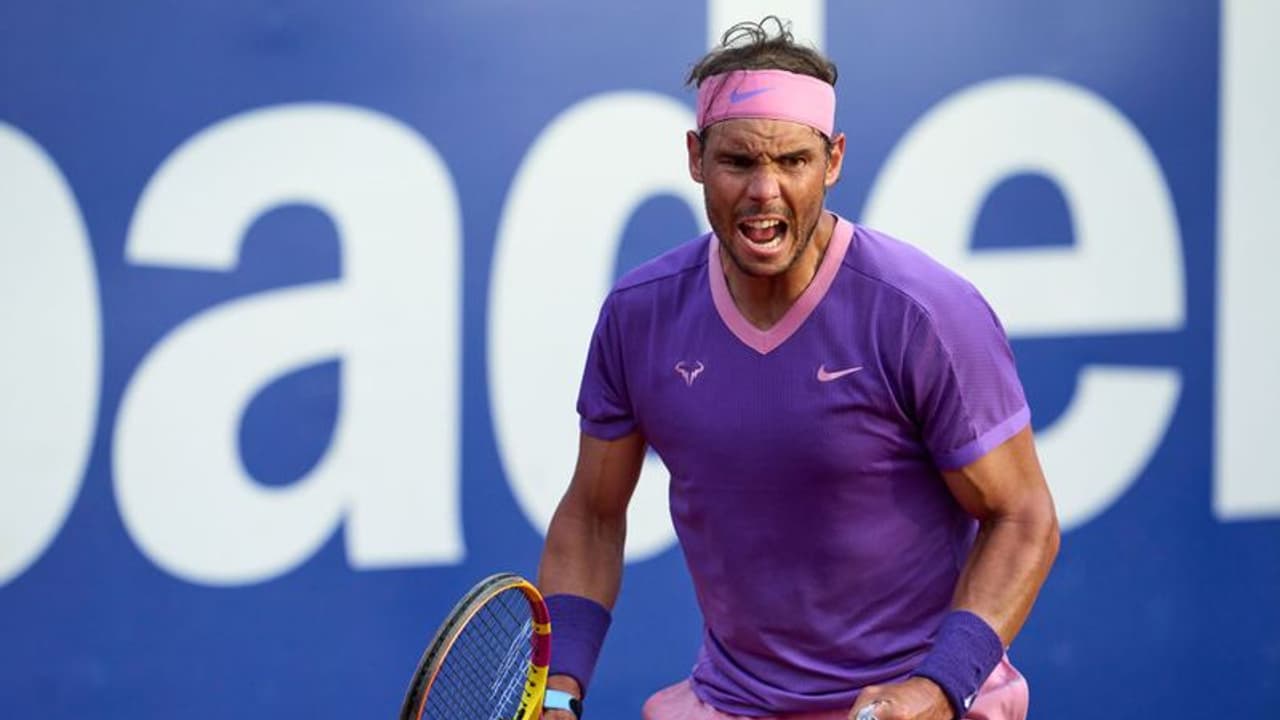 ഫ്രഞ്ച് ഓപ്പൺ: ജയത്തോടെ നദാൽ തുടങ്ങി, ആന്ദ്രെ റുബലെവ് പുറത്ത്; ക്വിറ്റോവ പിൻമാറി ഫ്രഞ്ച് ഓപ്പൺ: ജയത്തോടെ നദാൽ തുടങ്ങി, ആന്ദ്രെ റുബലെവ് പുറത്ത്; ക്വിറ്റോവ പിൻമാറി