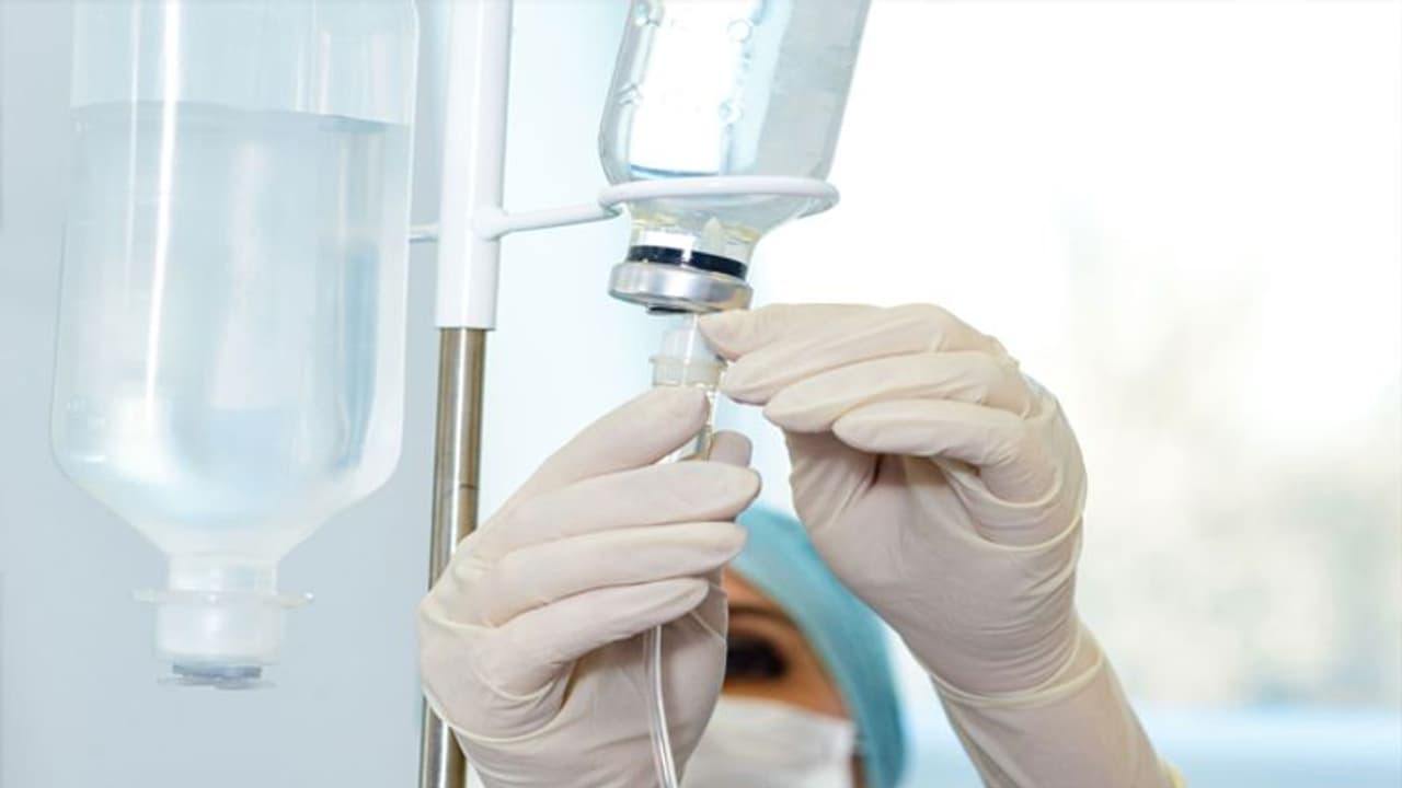 భార్య కు సైనెడ్ ఇంజక్ట్ చేసిన భర్త.. నెల తర్వాత..! భార్య కు సైనెడ్ ఇంజక్ట్ చేసిన భర్త.. నెల తర్వాత..!