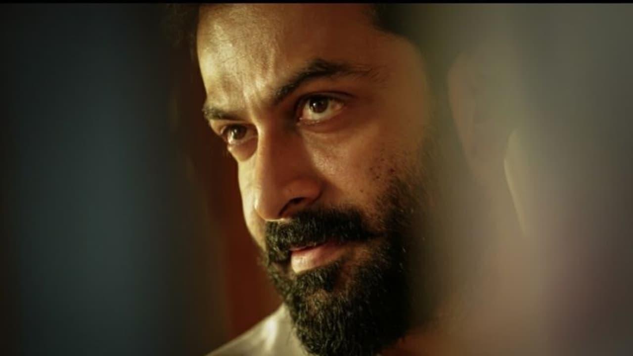 കൊവിഡ് പ്രതിരോധം: പൃഥ്വിരാജിന്റെ 'കടുവ' ചിത്രീകരണം നിര്ത്തി കൊവിഡ് പ്രതിരോധം: പൃഥ്വിരാജിന്റെ 'കടുവ' ചിത്രീകരണം നിര്ത്തി