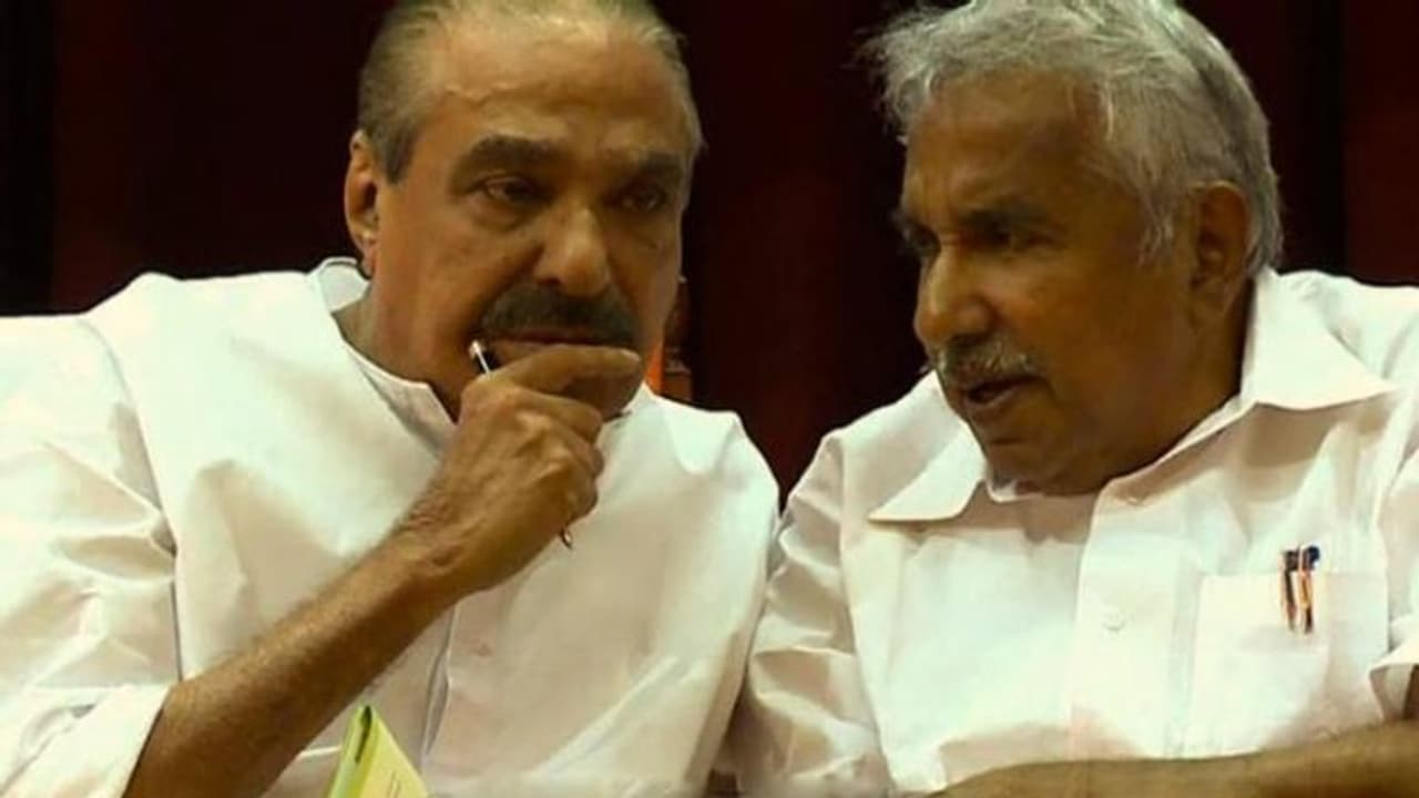 കാരുണ്യ ക്രമക്കേട് കേസ്; ഉമ്മൻചാണ്ടിക്കും കെഎം മാണിക്കും ക്ലീൻചിറ്റ് കാരുണ്യ ക്രമക്കേട് കേസ്; ഉമ്മൻചാണ്ടിക്കും കെഎം മാണിക്കും ക്ലീൻചിറ്റ്