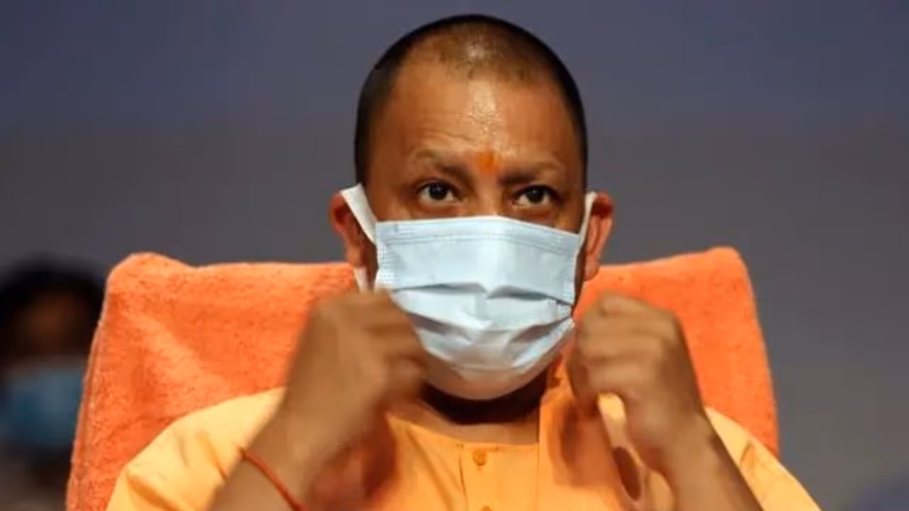 कोरोना के नए वैरिएंट को लेकर पूरी तरह तैयार हुई यूपी सरकार, प्रदेश में दाखिल होने वाले हर व्यक्ति पर होगी नजर कोरोना के नए वैरिएंट को लेकर पूरी तरह तैयार हुई यूपी सरकार, प्रदेश में दाखिल होने वाले हर व्यक्ति पर होगी नजर