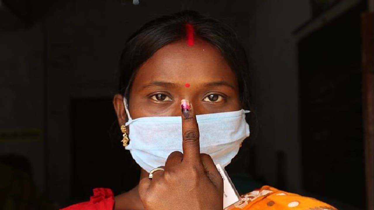 বাংলা জয়ে তফসিলি আশীর্বাদে ভরসা বিজেপির, ২০১৯ এর ভোট শেয়ারিং এ সামনে আসছে এই ছবি