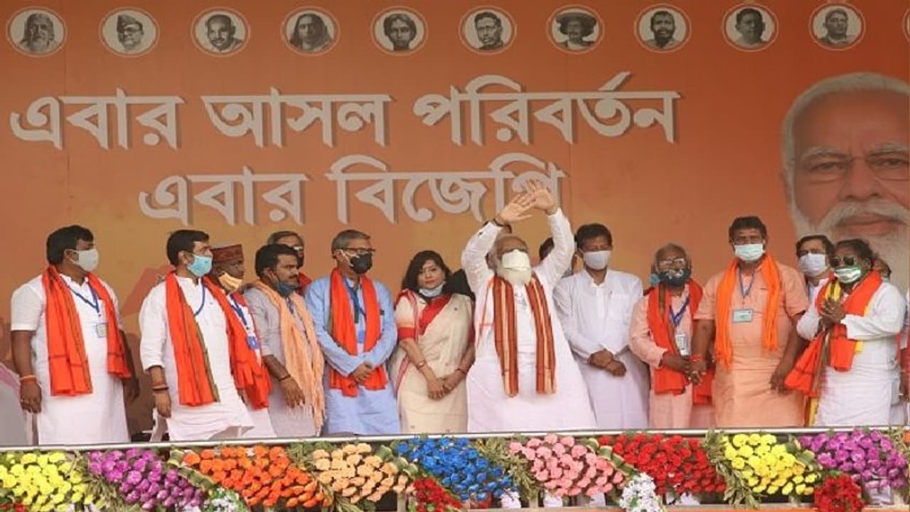 বঙ্গের বুকে প্রায় ৬৪ লক্ষ হিন্দিভাষী, বিজেপির কাছে এটা 'কালোঘোড়া', কীভাবে জাদু দেখাবে এই তথ্য