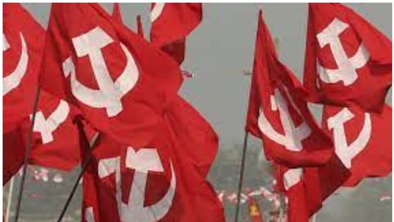 #keralaexitpollresult2021:కేరళలో ఎల్ డి ఎఫ్ కు తిరుగులేని ఆధిక్యం... టైమ్స్ నౌ సిఓటర్ సర్వే