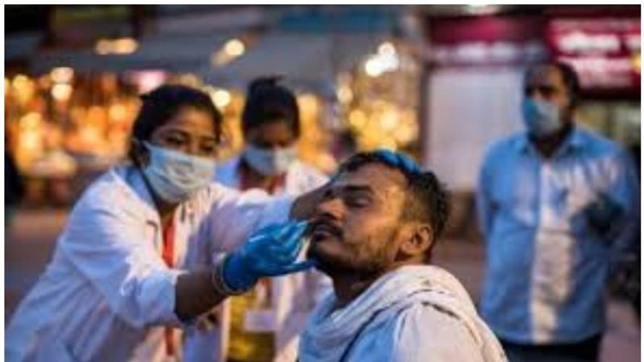 കൊവിഡ് വ്യാപനം ശക്തമായ സ്ഥലങ്ങളിൽ നിയന്ത്രണം കടുപ്പിക്കണമെന്ന് കേന്ദ്രസർക്കാർ കൊവിഡ് വ്യാപനം ശക്തമായ സ്ഥലങ്ങളിൽ നിയന്ത്രണം കടുപ്പിക്കണമെന്ന് കേന്ദ്രസർക്കാർ