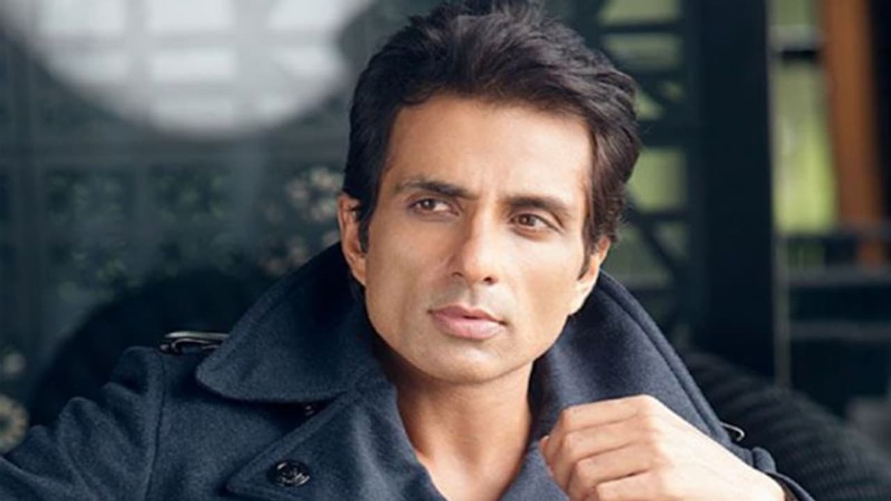 কোভিডে মৃত্যু হলে সৎকার হোক বিনামূল্যে, দায়িত্ব নিক কেন্দ্র, আবেগন সোনু সুদের কোভিডে মৃত্যু হলে সৎকার হোক বিনামূল্যে, দায়িত্ব নিক কেন্দ্র, আবেগন সোনু সুদের