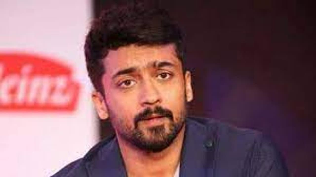 உடனே வண்டிய திருப்பு.. கே.வி.ஆனந்த் வீட்டு வாசலில் கூட கால் வைக்காமல் வேகமாக திரும்பிய சூர்யா...ஏன் தெரியுமா? உடனே வண்டிய திருப்பு.. கே.வி.ஆனந்த் வீட்டு வாசலில் கூட கால் வைக்காமல் வேகமாக திரும்பிய சூர்யா...ஏன் தெரியுமா?