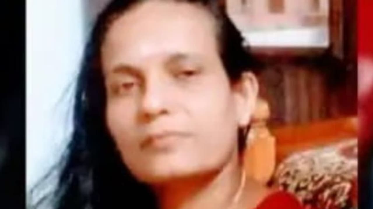 നെടുമങ്ങാട് ഭാര്യയെ വെട്ടിക്കൊലപ്പെടുത്തി ഭർത്താവ് ആത്മഹത്യയ്ക്ക് ശ്രമിച്ചു നെടുമങ്ങാട് ഭാര്യയെ വെട്ടിക്കൊലപ്പെടുത്തി ഭർത്താവ് ആത്മഹത്യയ്ക്ക് ശ്രമിച്ചു