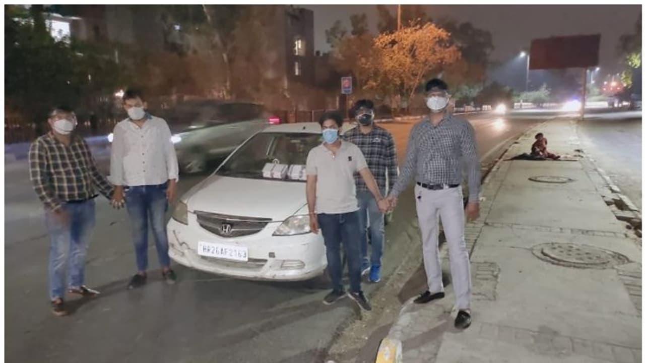 വ്യാജ റെംഡിസിവിർ വിൽപന; ദില്ലിയിൽ രണ്ട് പേർ അറസ്റ്റിൽ വ്യാജ റെംഡിസിവിർ വിൽപന; ദില്ലിയിൽ രണ്ട് പേർ അറസ്റ്റിൽ