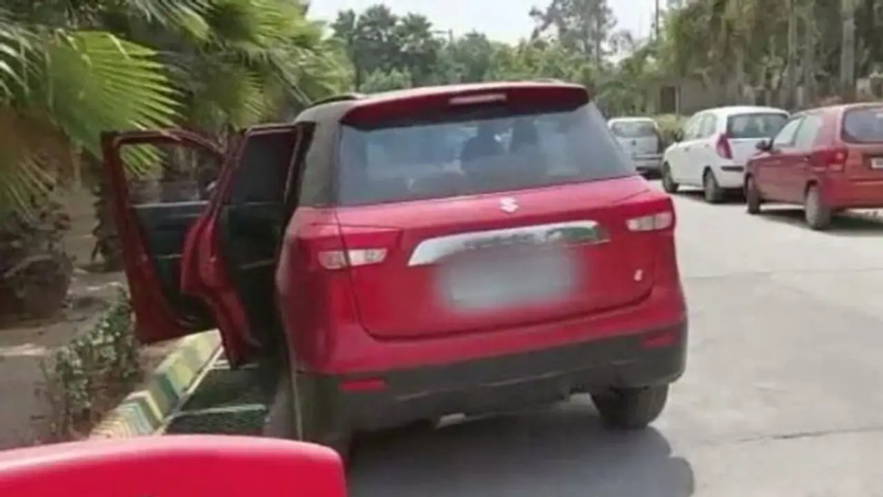 നോയിഡയിൽ സർക്കാർ ആശുപത്രിയിൽ കിടക്കയും ഓക്സിജനും ലഭിക്കാതെ യുവ എഞ്ചിനീയർ മരിച്ചു