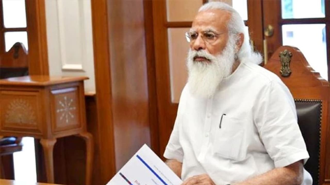 ৫ রাজ্য়ে ভোট গণনার মধ্যেই করোনা মহামারির লাল চোখ, বিশেষ বৈঠকে প্রধানমন্ত্রী নরেন্দ্র মোদী ৫ রাজ্য়ে ভোট গণনার মধ্যেই করোনা মহামারির লাল চোখ, বিশেষ বৈঠকে প্রধানমন্ত্রী নরেন্দ্র মোদী