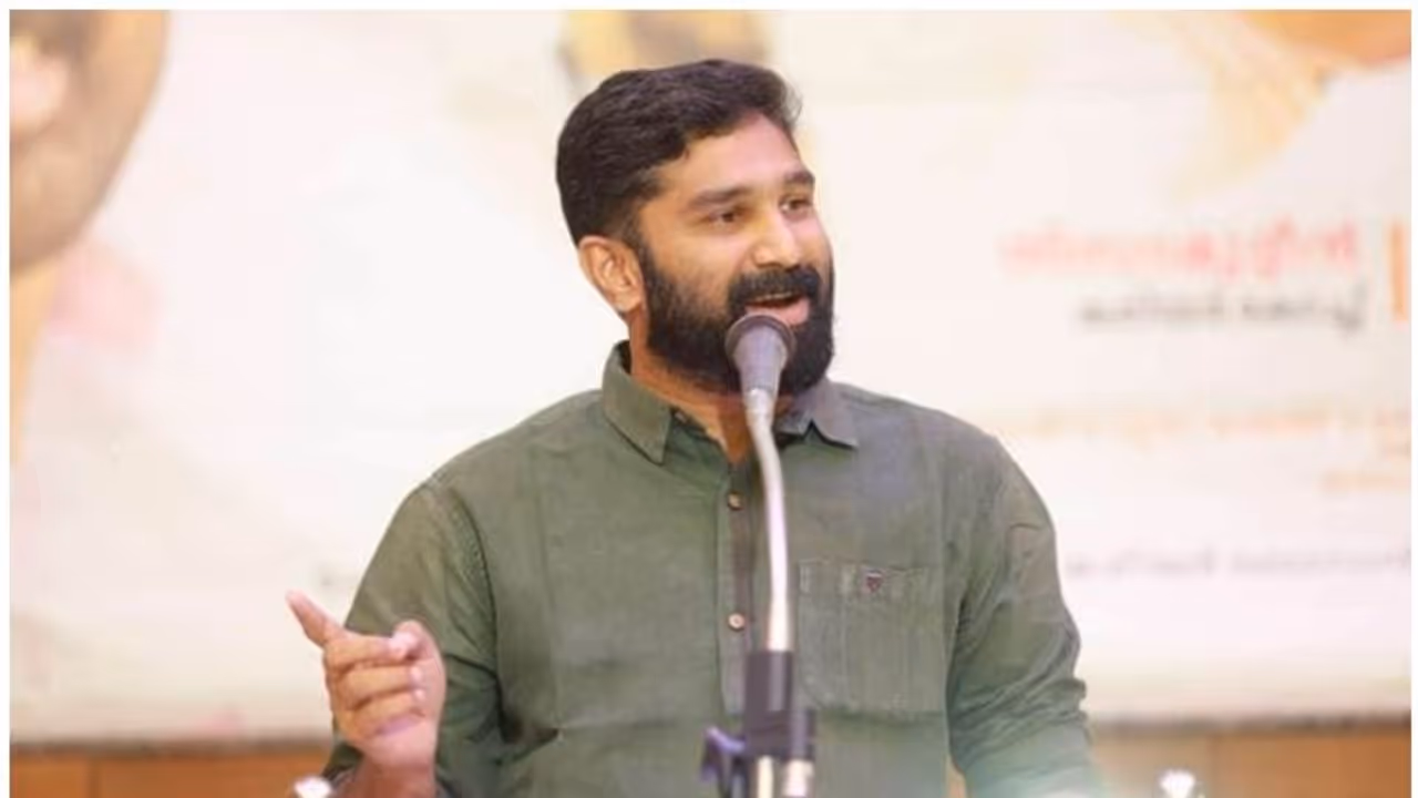 'തൊലിക്കട്ടി' പോസ്റ്റ് തിരിച്ചടിച്ചു, വിമ‌ർശനം ശക്തമായി; പിൻവലിച്ച് ബൽറാം, ഒപ്പം വിശദീകരണവും