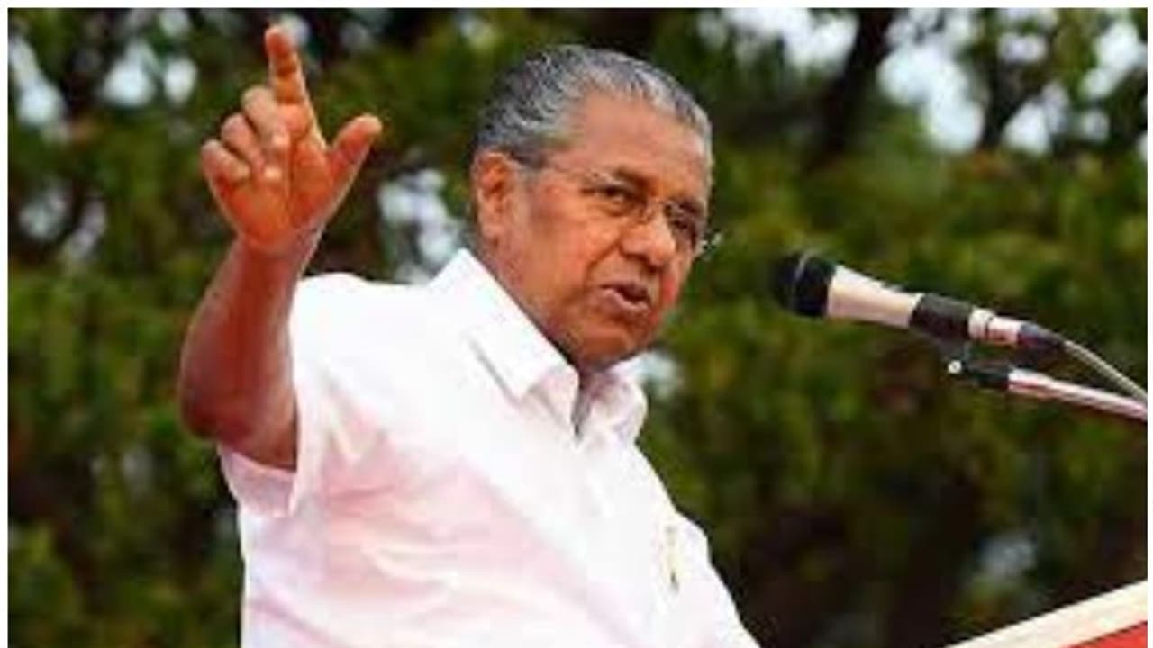 പിണറായി സർക്കാരിന്റെ സത്യ പ്രതിജ്ഞാ ചടങ്ങിലെ ആളെണ്ണം കുറയ്ക്കും, വേദി സെൻട്രൽ സ്റ്റേഡിയം തന്നെ പിണറായി സർക്കാരിന്റെ സത്യ പ്രതിജ്ഞാ ചടങ്ങിലെ ആളെണ്ണം കുറയ്ക്കും, വേദി സെൻട്രൽ സ്റ്റേഡിയം തന്നെ