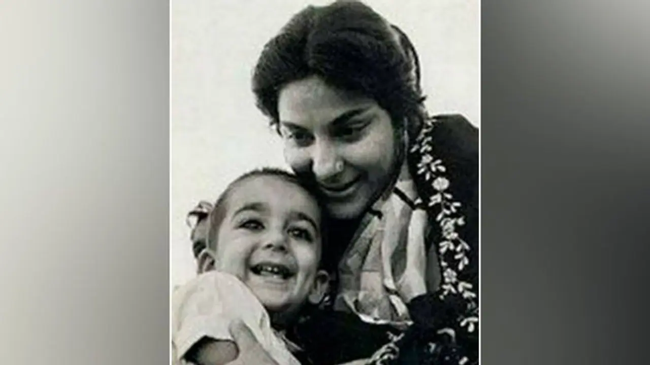 Sanjay Dutt remembers Nargis Dutt on death anniversary, pens down an emotional post Sanjay Dutt remembers Nargis Dutt on death anniversary, pens down an emotional post