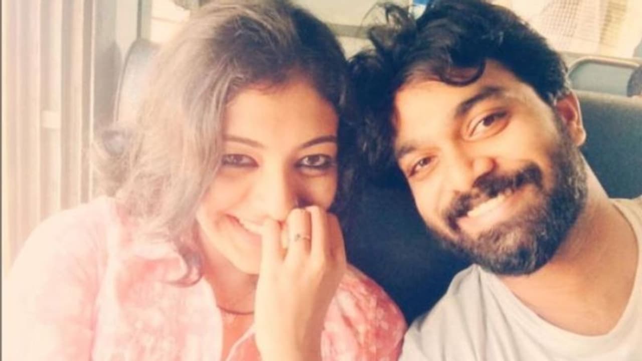 'പ്രൊപ്പോസലിനൊപ്പമുള്ള ആദ്യ ചുംബനം'; ഓര്മ്മച്ചിത്രം പങ്കുവച്ച് ദുര്ഗ കൃഷ്ണ 'പ്രൊപ്പോസലിനൊപ്പമുള്ള ആദ്യ ചുംബനം'; ഓര്മ്മച്ചിത്രം പങ്കുവച്ച് ദുര്ഗ കൃഷ്ണ