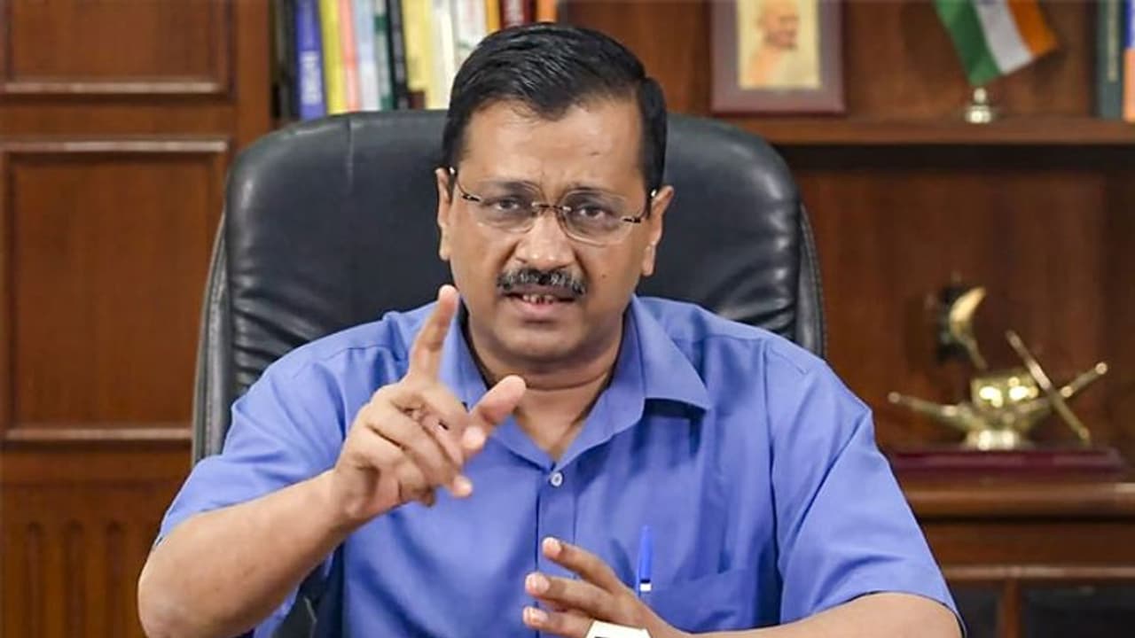 కరోనా రోగులకు నేరుగా ఆక్సిజన్: ఢిల్లీ సర్కార్ ప్రయోగం కరోనా రోగులకు నేరుగా ఆక్సిజన్: ఢిల్లీ సర్కార్ ప్రయోగం