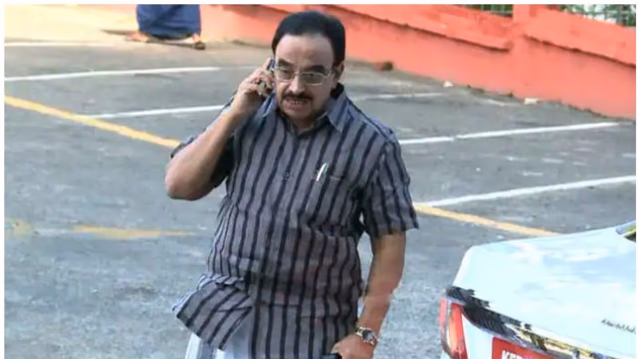 യുഡിഎഫ് നേതൃത്വത്തിനെതിരെ പി കെ അബ്ദുറബ്ബും; കുഞ്ഞാലിക്കുട്ടിക്കെതിരെയും ഒളിയമ്പ്