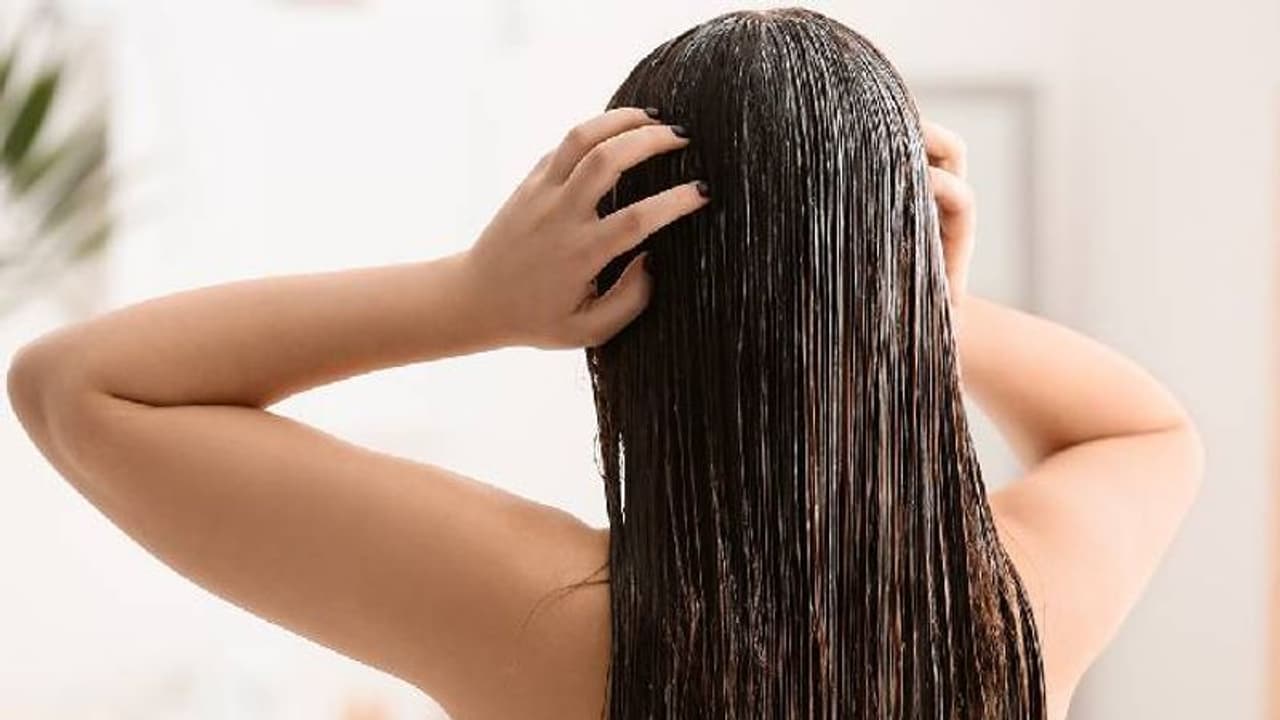 തലമുടിയുടെ ആരോഗ്യത്തിന് വെള്ളരിക്കാ നീര് ഇങ്ങനെ ഉപയോഗിക്കാം... തലമുടിയുടെ ആരോഗ്യത്തിന് വെള്ളരിക്കാ നീര് ഇങ്ങനെ ഉപയോഗിക്കാം...