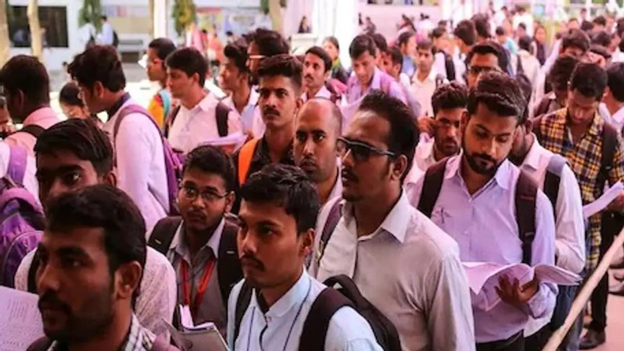 ಮೇ ತಿಂಗಳಲ್ಲಿ ಗರಿಷ್ಠ ಮಟ್ಟಕ್ಕೆ ಭಾರತದ ನಿರುದ್ಯೋಗ ಸಮಸ್ಯೆ; 1 ಕೋಟಿ ಮಂದಿಯ ಉದ್ಯೋಗ ನಷ್ಟ! ಮೇ ತಿಂಗಳಲ್ಲಿ ಗರಿಷ್ಠ ಮಟ್ಟಕ್ಕೆ ಭಾರತದ ನಿರುದ್ಯೋಗ ಸಮಸ್ಯೆ; 1 ಕೋಟಿ ಮಂದಿಯ ಉದ್ಯೋಗ ನಷ್ಟ!