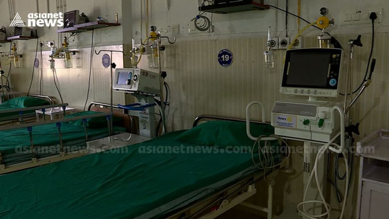 എറണാകുളത്ത് പ്രധാനപ്പെട്ട സ്വകാര്യ ആശുപത്രികളിൽ ഐസിയു കിടക്കകൾക്ക് ക്ഷാമം