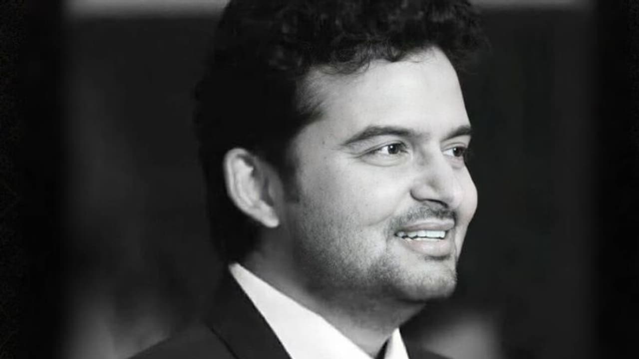 ബോളിവുഡ് എഡിറ്റർ അജയ് ശർമ കൊവിഡ് ബാധിച്ച് മരിച്ചു ബോളിവുഡ് എഡിറ്റർ അജയ് ശർമ കൊവിഡ് ബാധിച്ച് മരിച്ചു