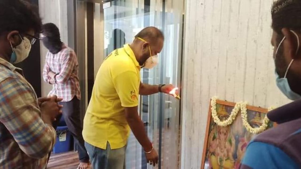 'மாநாடு' படப்பிடிப்பு முடிந்த கையேடு பரபரப்பாக நடக்கும் அடுத்த கட்ட வேலை! லேட்டஸ்ட் அப்டேட்..!