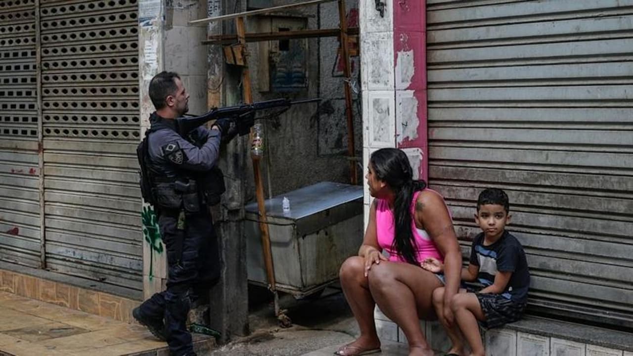 ബ്രസീലിലെ റിയോ ഡീ ജനീറോയില് വെടിവയ്പ്പിൽ 25 മരണം ബ്രസീലിലെ റിയോ ഡീ ജനീറോയില് വെടിവയ്പ്പിൽ 25 മരണം