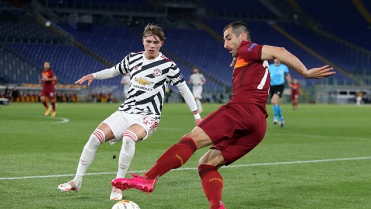 യൂറോപ്പ ലീഗില് ഇംഗ്ലീഷ് ഫൈനലില്ല; യുണൈറ്റഡിനെ വിയ്യാറയല് നേരിടും യൂറോപ്പ ലീഗില് ഇംഗ്ലീഷ് ഫൈനലില്ല; യുണൈറ്റഡിനെ വിയ്യാറയല് നേരിടും