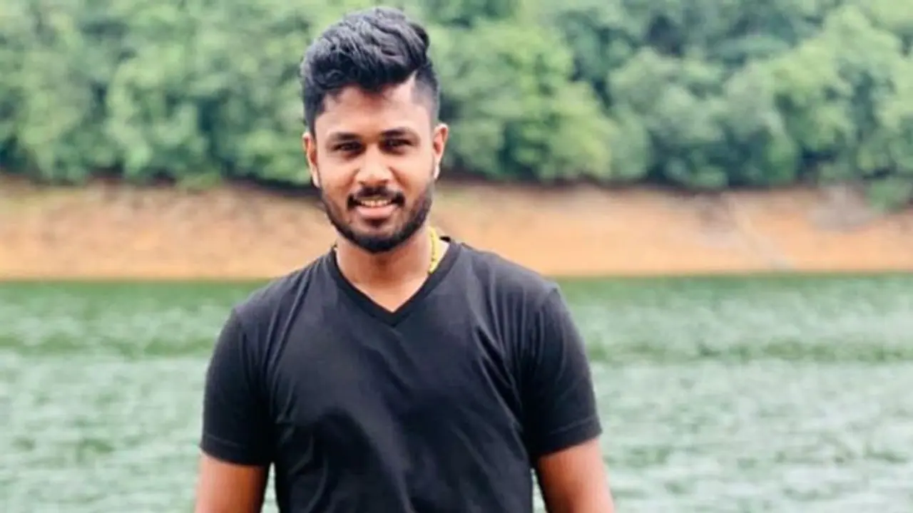 అతడిని ఇంకెప్పుడు గుర్తిస్తారు..? బీసీసీఐపై ఫైర్ అవుతున్న ఫ్యాన్స్.. సంజూ శాంసన్ కు న్యాయం చేయాలంటూ డిమాండ్ అతడిని ఇంకెప్పుడు గుర్తిస్తారు..? బీసీసీఐపై ఫైర్ అవుతున్న ఫ్యాన్స్.. సంజూ శాంసన్ కు న్యాయం చేయాలంటూ డిమాండ్